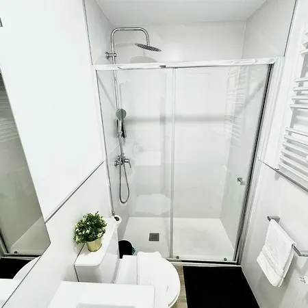 Apartamentos Madrid Connection - Universidad By Oshun Apartments Exterior foto
